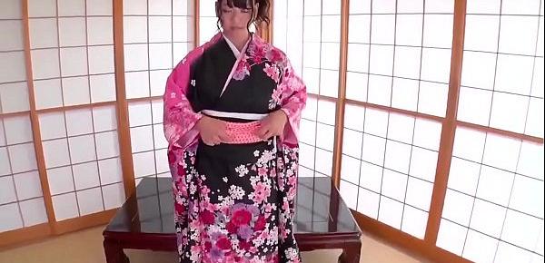  Flawless blowjob in her kimono during home XXX - More at javhd.net